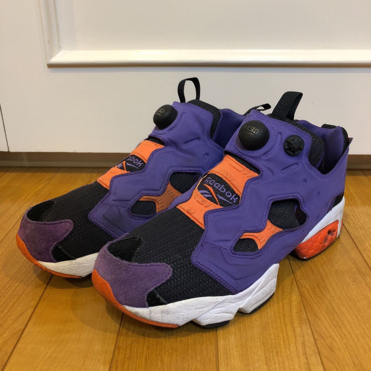 リーボックreebokポンプヒューリーfury紫 黒 橙27.5cm EVAスニーカー