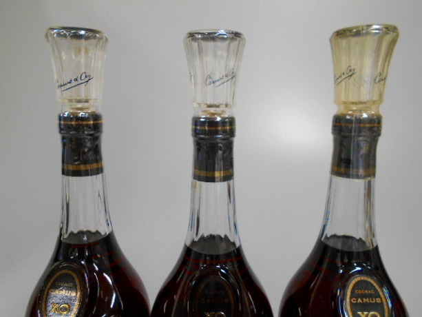 カミュ CAMUS XO ロングネック 3本セット コニャック ブランデー 古酒