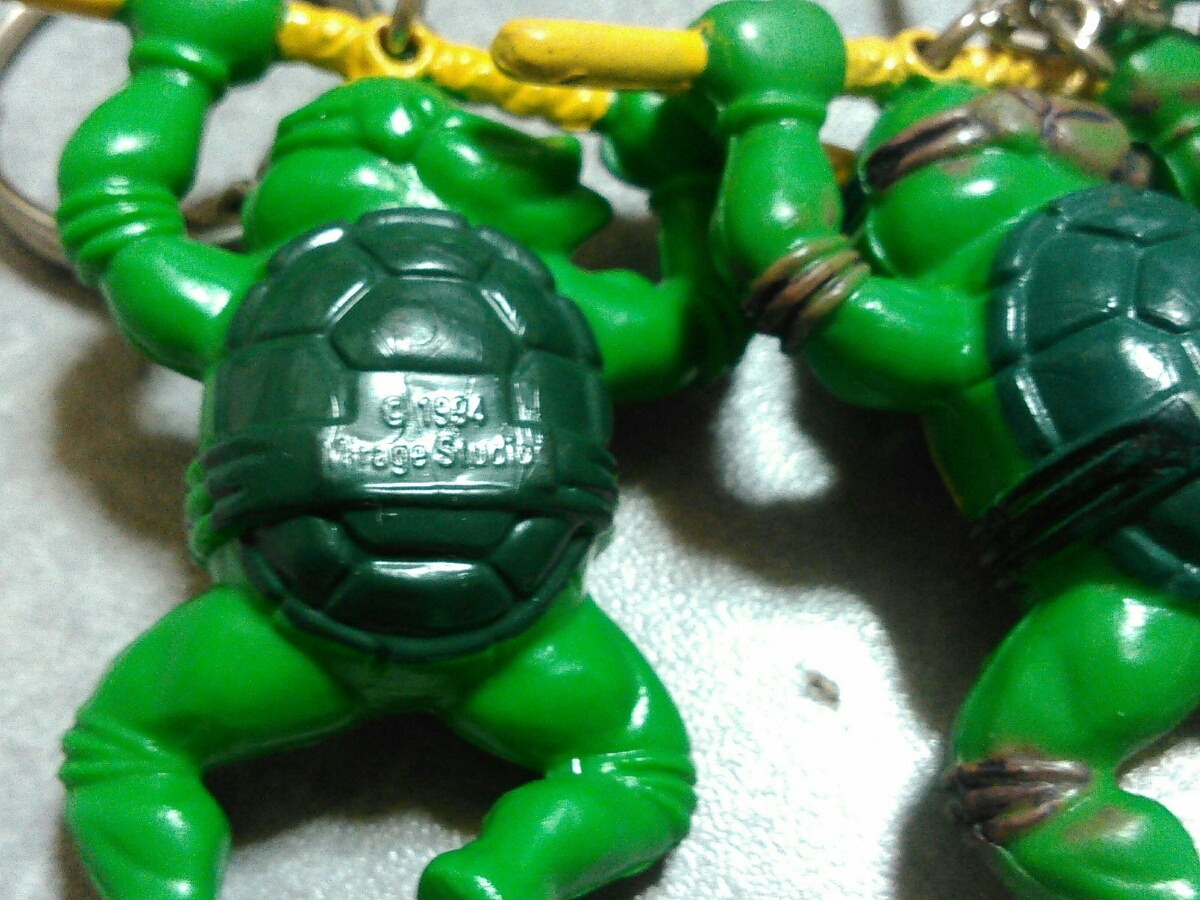 タートルズ　キーホルダー　6個_3