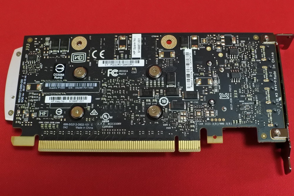 【年越しグラボの準備に！・極美品・動作品・翌日発送・8K】Nvidia Quadro P1000 4GB GDDR5 Pascal　3D CAD、Photoshop等にどうぞ