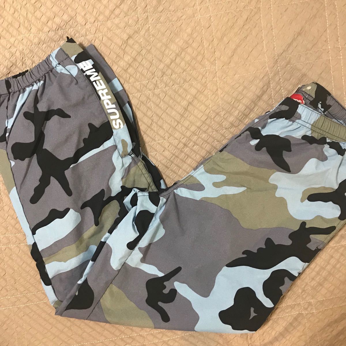 新品 Sサイズ supreme warm up pant blue camo
