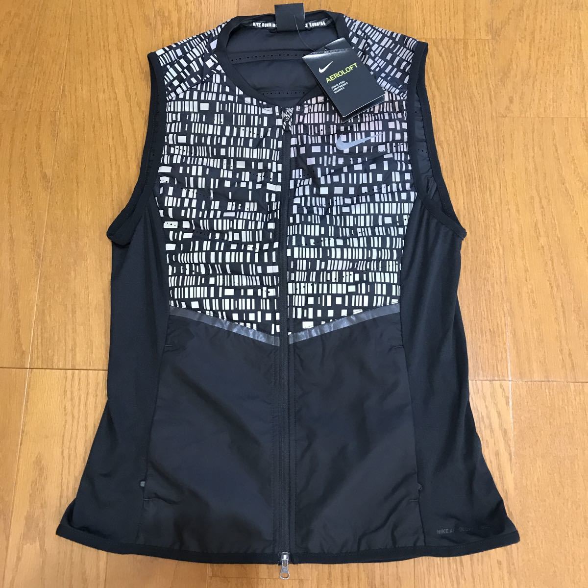 Nike レディース nikeベスト こち様専用 ナイキ レディース ナイキ