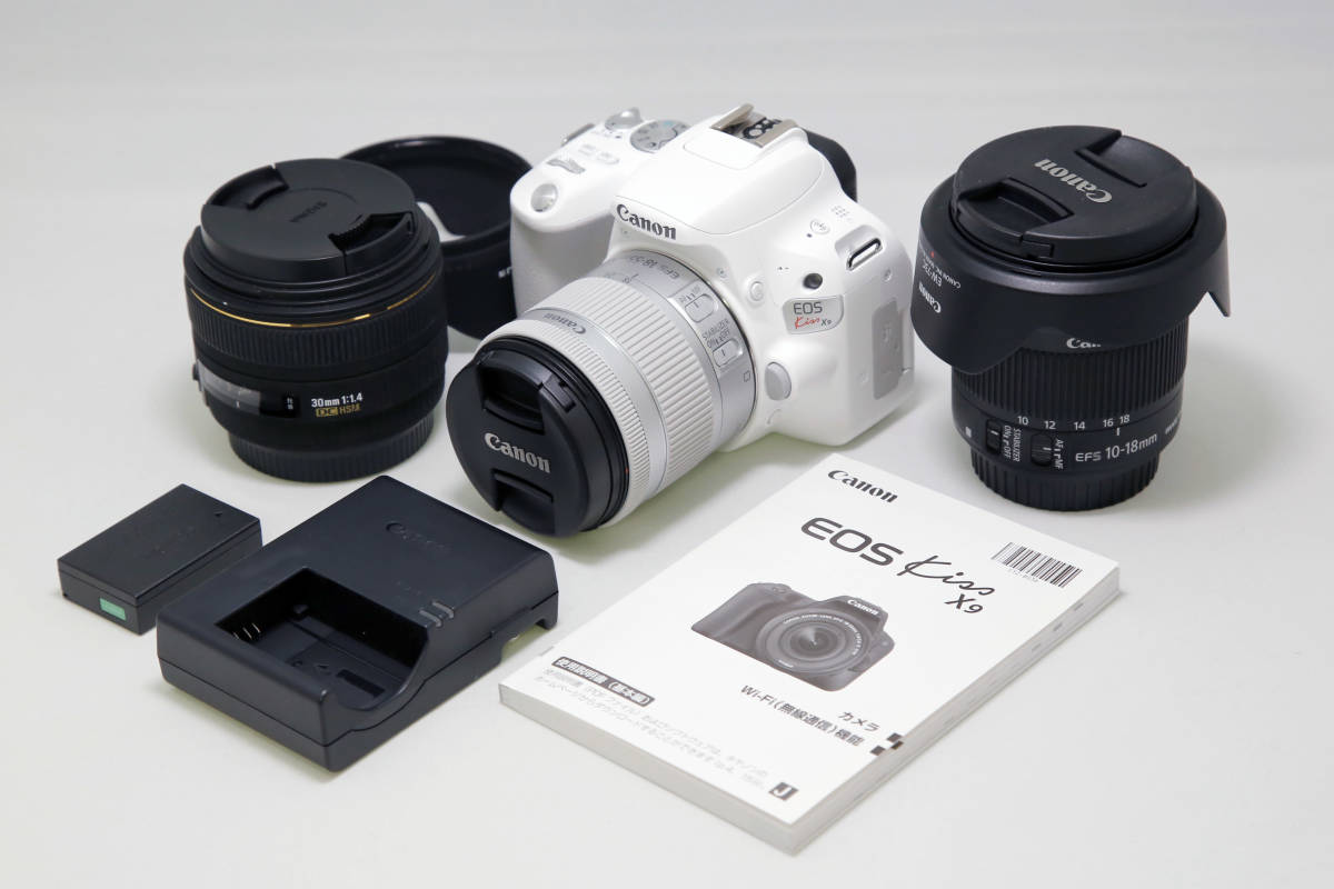 Canon EOS Kiss X9 レンズキット / 保証期間5年 / EF-S10-18mm Canon EOS Kiss X9 レンズキット / 保証期間5年 / EF-S10-18mm