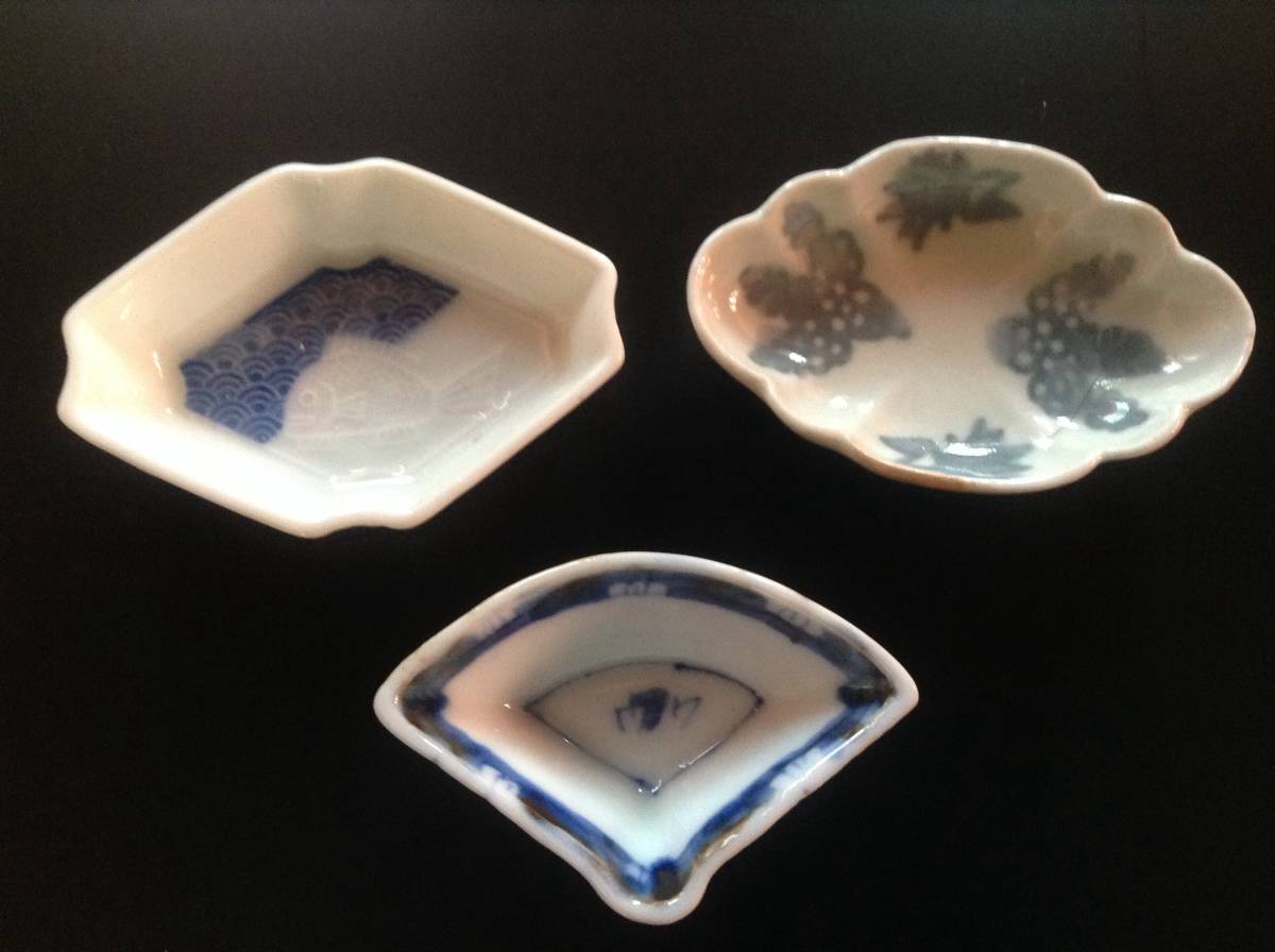 古伊万里 | 小皿 明治時代 染付 形変わり皿 図変わり 鯛形 魚