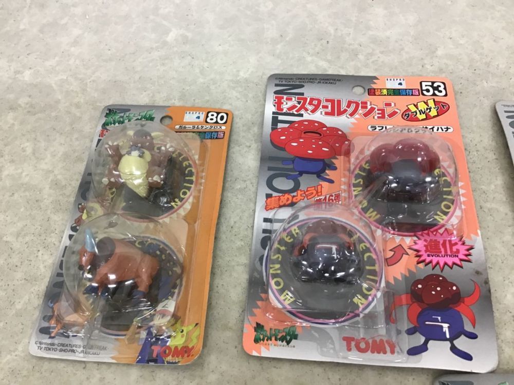 トミー モンスターコレクション ポケットモンスター なみのりピカチュウ ラフレシア モンジャラ 他