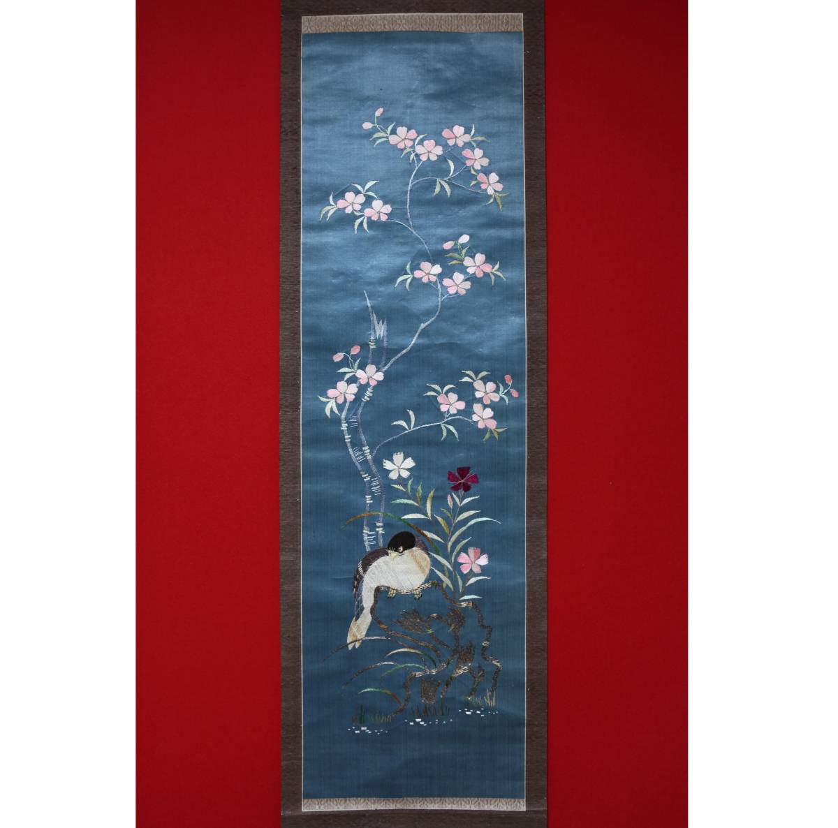 掛け軸 肉筆 掛軸 中国美人画 ②《西施浣紗》掛軸 刺繍 中国掛け軸