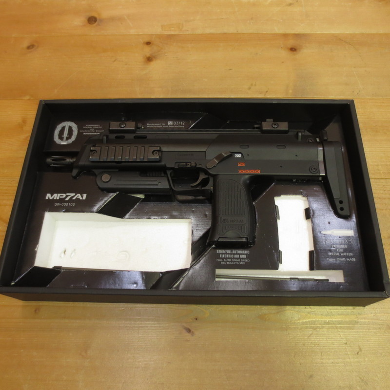 ジャンク品 東京マルイ 電動コンパクトマシンガン MP7A1 TOKYO MARUI