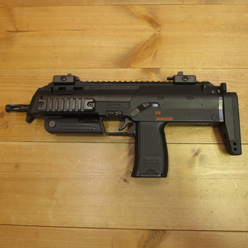 ジャンク品 東京マルイ 電動コンパクトマシンガン MP7A1 TOKYO MARUI