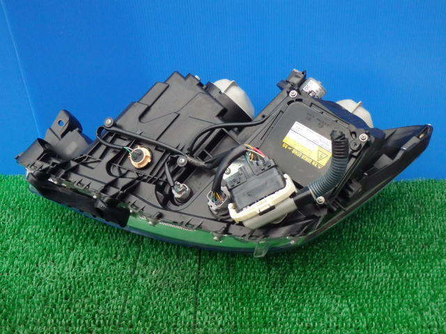 B】トヨタ純正 HID ヘッドライト 右/運転席側 AFS付 STANLEY P7078