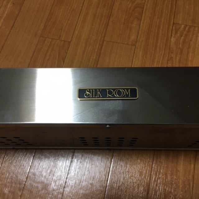 SILK ROOM S-553 中古現状品 珈琲電気テーブル 3連 電気テーブル