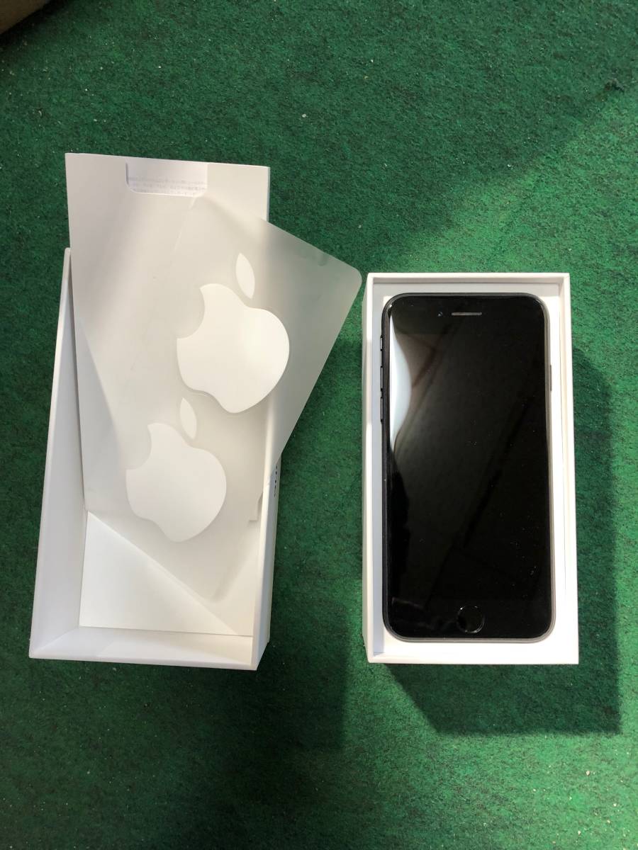 ★iPhone7 ブラック 32GB au