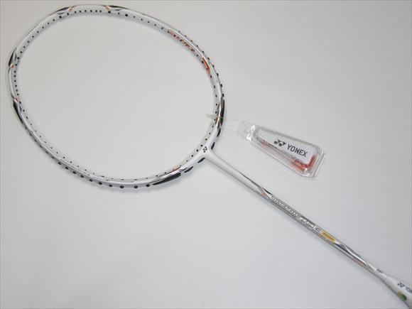 ボルトリック70e バドミントン ラケット バドミントン ラケット ボルト