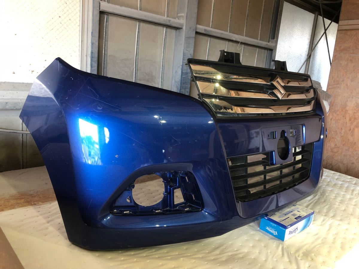 個人宅不可 ソリオ MA26S フロントバンパー グリル付 青系