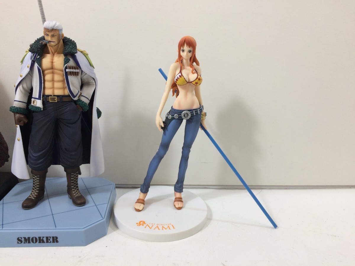 ONE PIECE ワンピース フィギュア ルフィ ナミ ゾロ スモーカー キッド