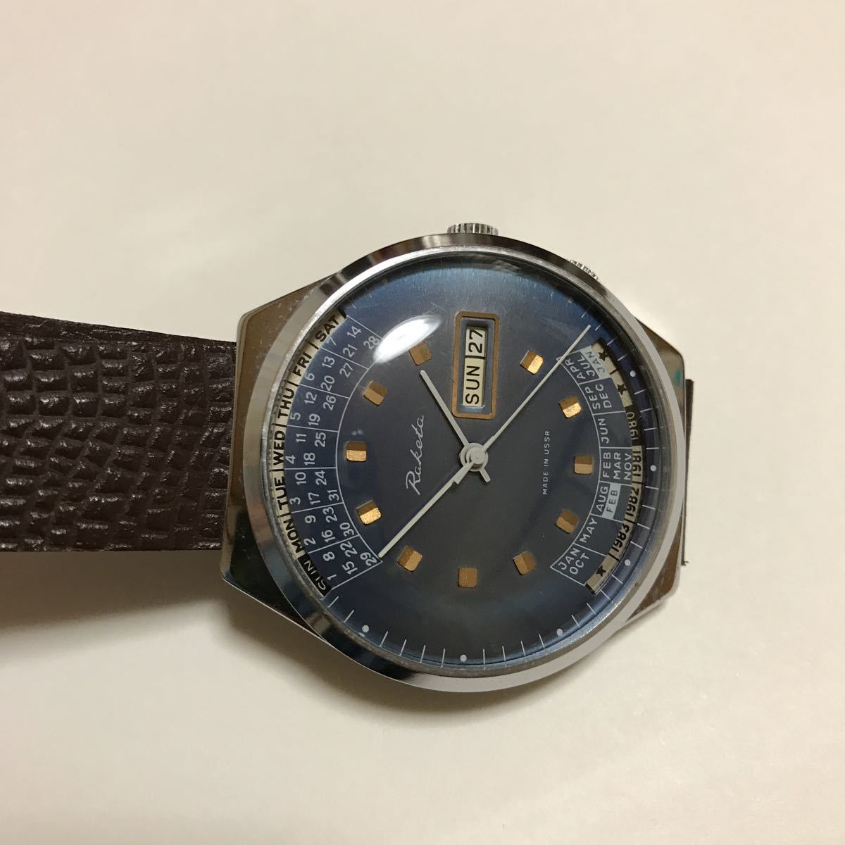 Yahoo!オークション 「ラケタ 時計」の落札相場・落札価格 Raketa 