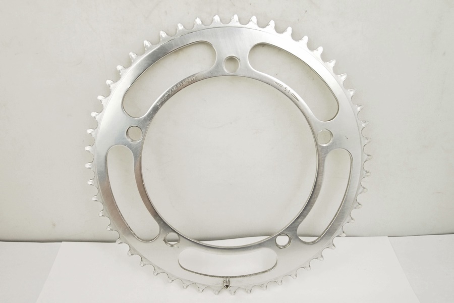 【人気セール，正規品】 Sale カンパニョーロ CAMPAGNOLO アウターチェーンリング 51T PCD144 シルバー ロード用 アウターリング ビンテージ(チェーンリング)｜売買されたオークション情報、yahooの商品情報をアーカイブ公 チェーンリング