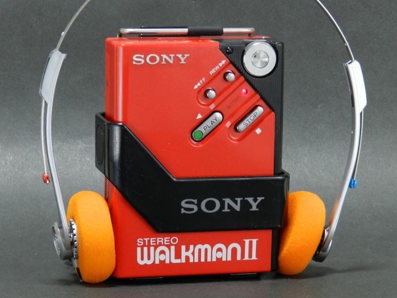 SONY WALKMAN WM-2 カセットウォークマン レッド ケース付 整備済