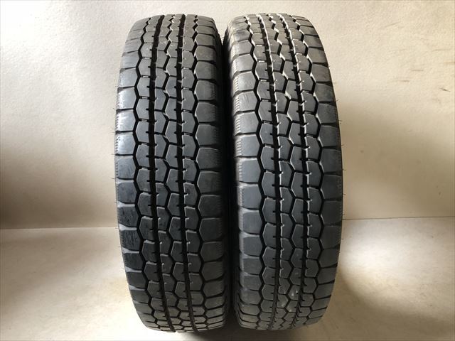 205⁄85R16 117⁄115L LT YOKOHAMA 中古タイヤ トラックタイヤ 中古