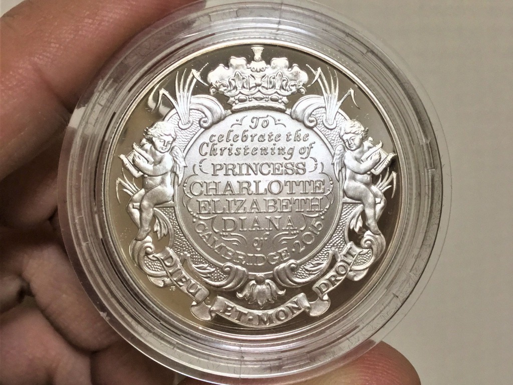 美術品/アンティーク 2015 イギリス シャーロット王女 洗礼 5ポンド