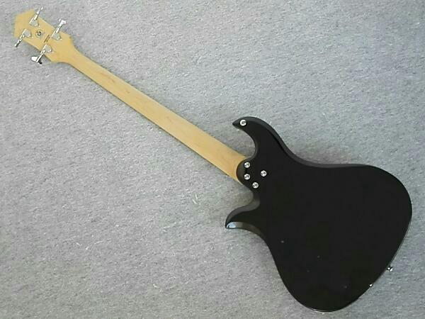 BC.Rich / Eagle Masterpiece BASS / ソフトケース付属 / キルト