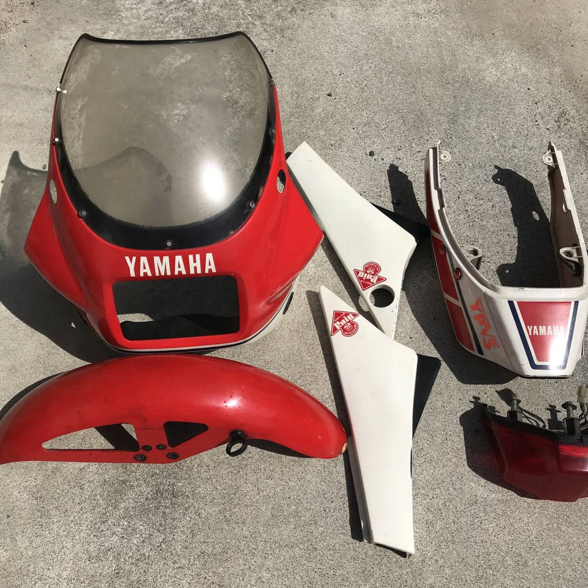 新作コレクション RZ250RR外装アッパー、サイドカバー、テールカウル 