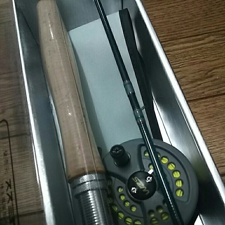 フライフィッシング用具一式 ZX フライロッド | TIEMCOフライ フライ