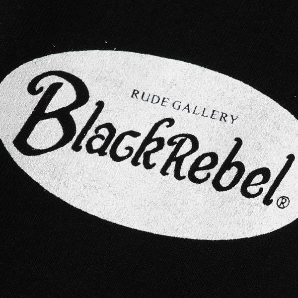 新品！！未使用！！タグ付き！！　BLACK　REBEL　SNAKE&SKULL　TEE（ART WORK　ｂｙ　H.U）サイズXL　