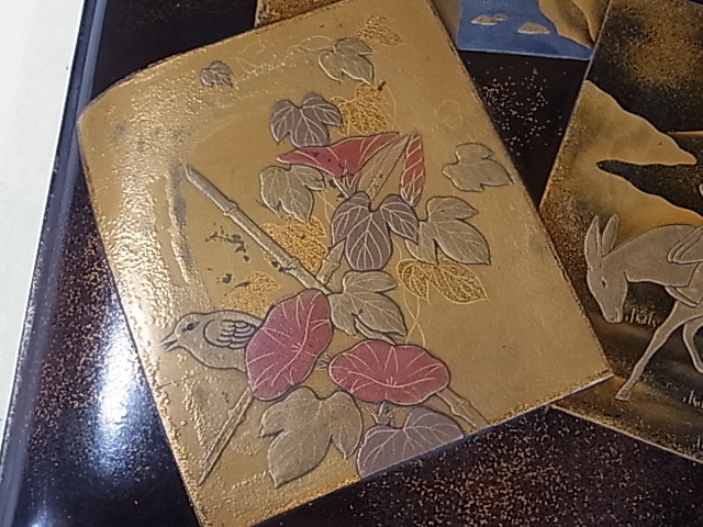 古美術品 時代 極上蒔絵 黒漆金蒔絵内梨地 硯箱（硯、水滴、筆、他2点