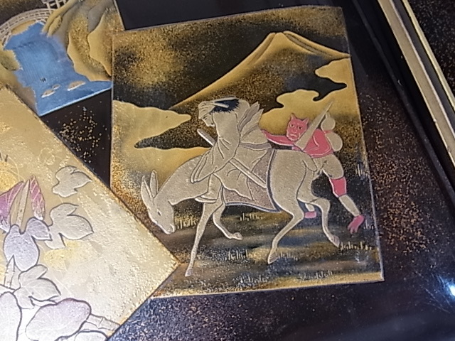 古美術品 時代 極上蒔絵 黒漆金蒔絵内梨地 硯箱（硯、水滴、筆、他2点