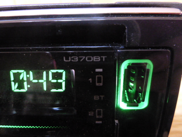 ケンウッド U370BT CD ☆ USB⁄Bluetooth⁄レシーバー オーディオ