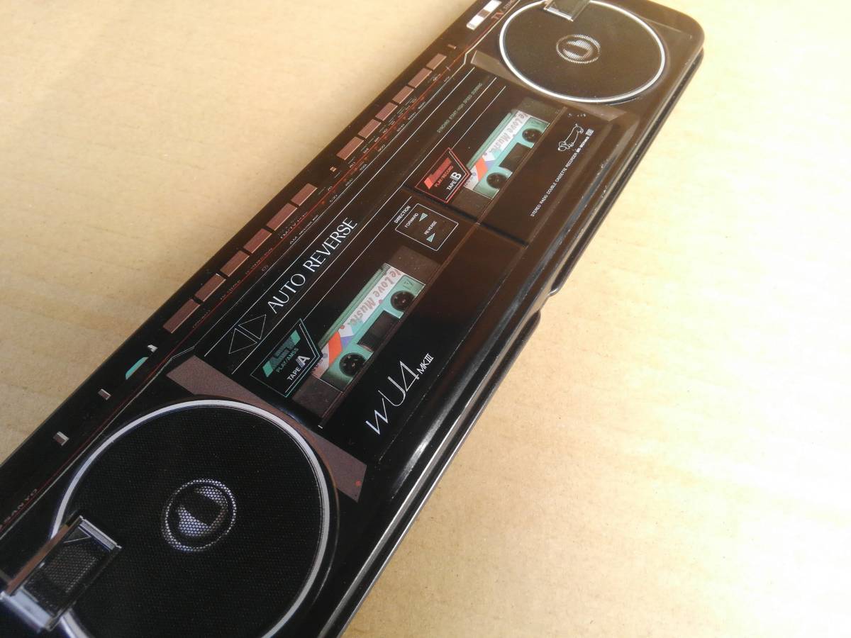 昭和レトロ 当時物 筆箱 缶 SANYO ラジカセ柄 新品未使用 昭和レトロ 当時物 筆箱 缶 SANYO ラジカセ柄 新品未使用 ラジカセ風
