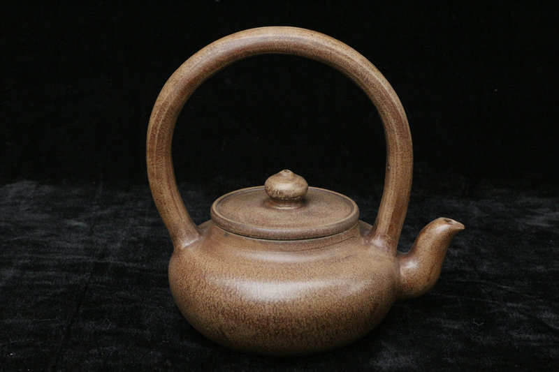 旧時郷下收集 紫砂手彫 提梁壺 貴重 茶壺 酒壺 急須 茶道具 置物 精品