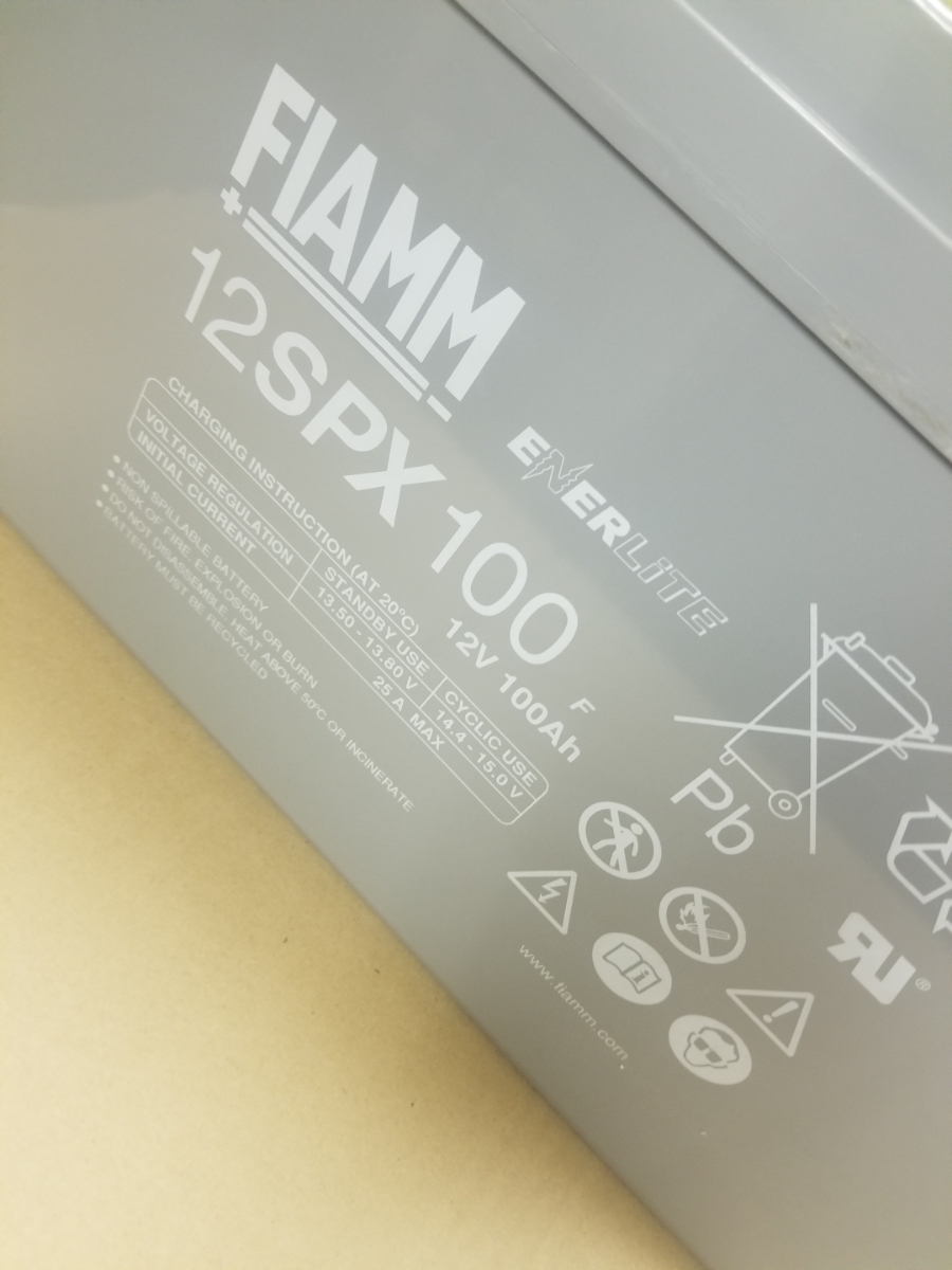 12SPX100 FIAMM ディープサイクルバッテリー 12V100Ah レジャー ソーラー 太陽光発電 マリン 夏 海 川 山 蓄電池 ...