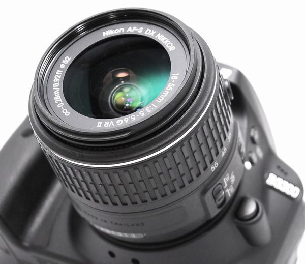 新品級の超美品 1248ショット・豪華セット】Nikon ニコン D3300 AF-S