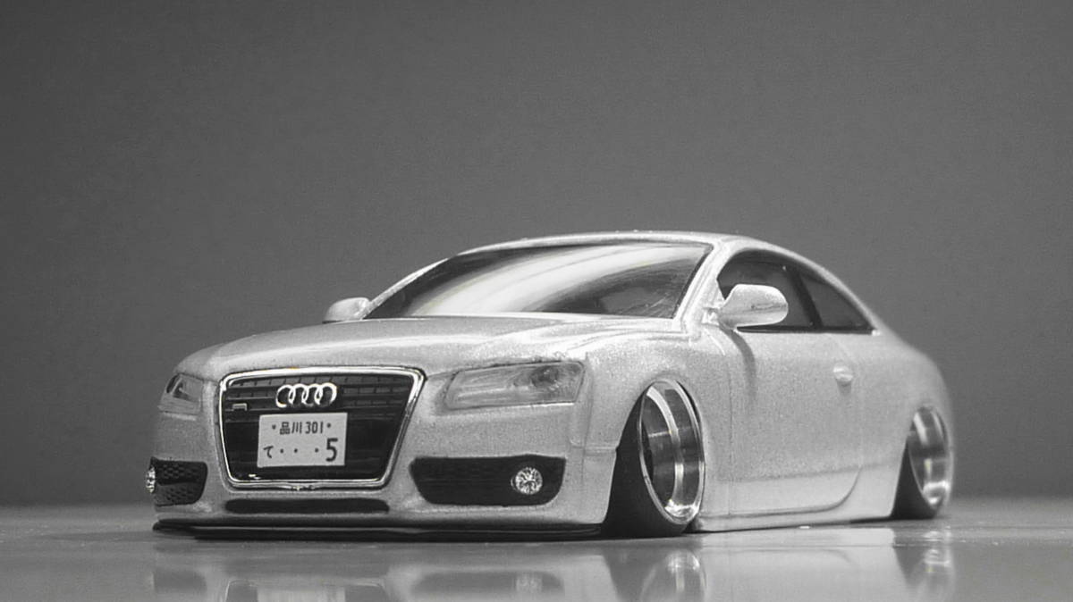 京商1/64改アウディAudi A5 銀ローダウン深リムSTANCEヘラフラの入札