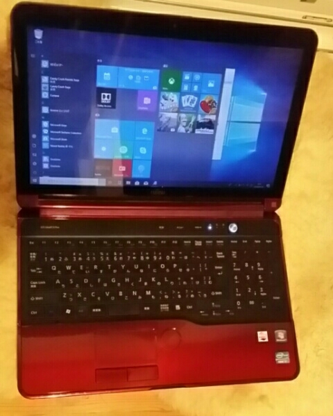 【大画面・BD搭載】富士通 Lifebook AH77/G (i7 2670QM / 8GB / 750GB / BD/ Win10 /Office)