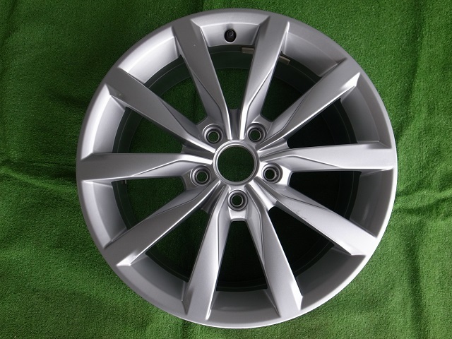 17インチ フォルクスワーゲン VW 純正アルミホイール ゴルフ7 1本
