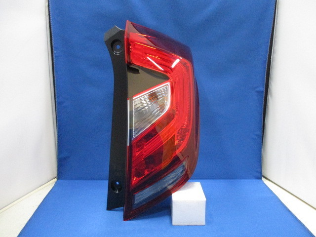 ホンダ FIT/フィット/ハイブリッド GP5 後期 右テール 純正 N3 STANLEY W3699 293249