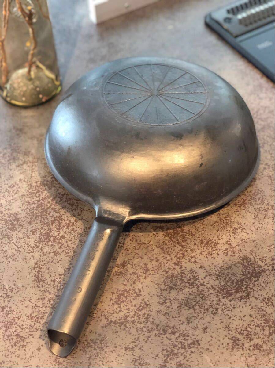 ☆魔法のフライパン 魔法の北京鍋 29cm 錦見鋳造 新品購入 使用頻度