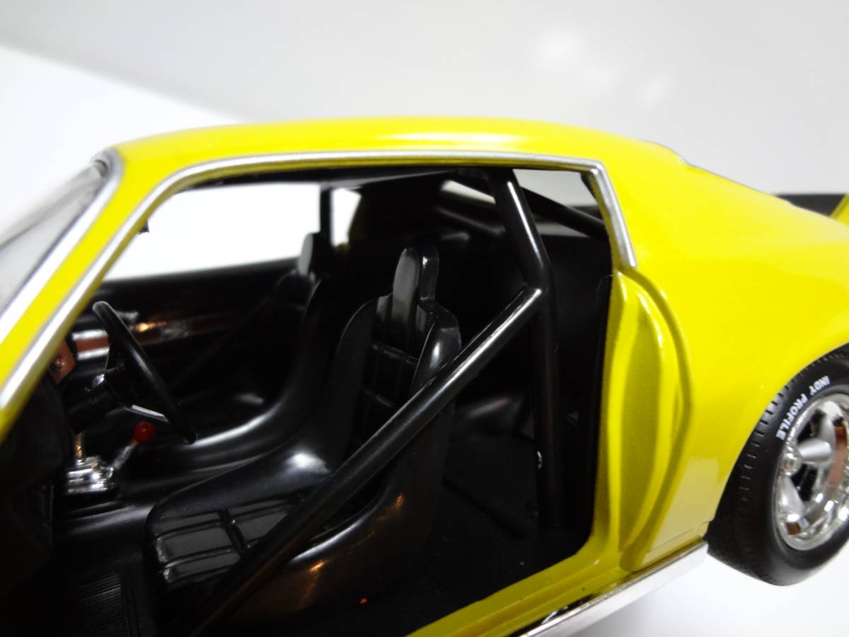 1⁄18 0 ERTL Camaro Chevy - Z28 American Muscle アーテル 絶版