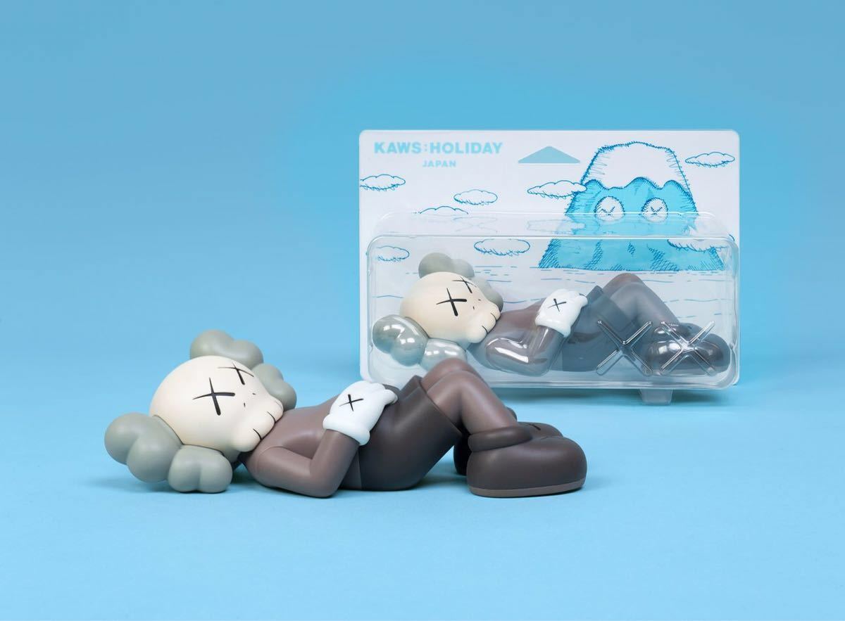 kaws holiday japan フィギュア brown 富士山 supreme nike ape goro's