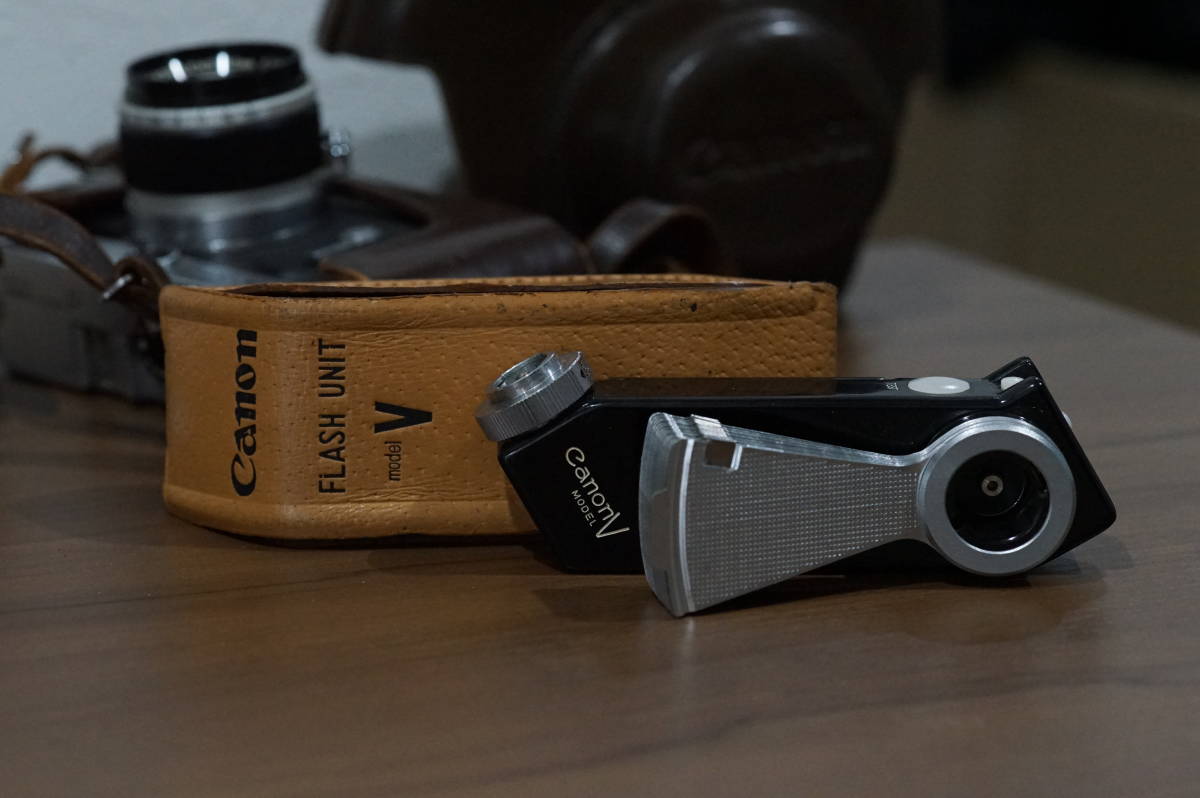 【動作確認済】Canon フィルムカメラ MODEL 7 レンズ付 Canon フィルムカメラ キャノン キヤノン MODEL 動作未確認 0 Canon7 1
