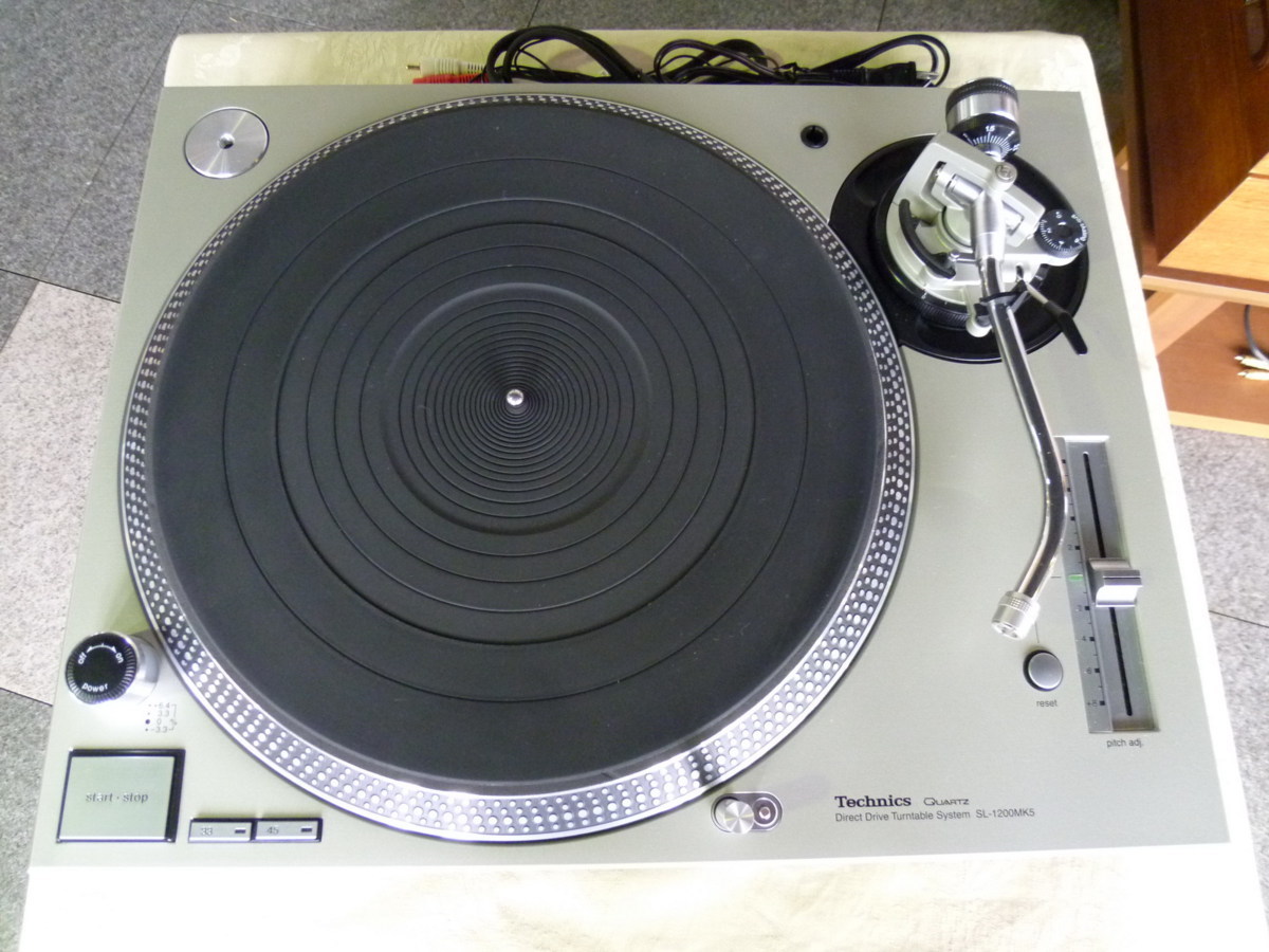 テクニクス Technics SL-1200MK5 ダストカバー付の入札履歴 - 入札者の順位