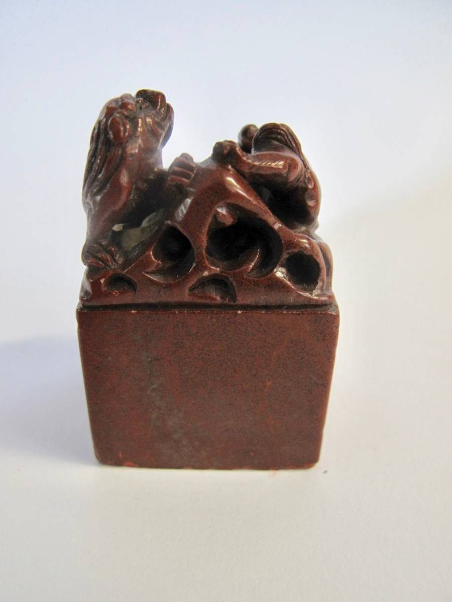 中国古玩 文房具 印材 寿山石 親子獅子紐 側面彫りあり 寿山石 印材