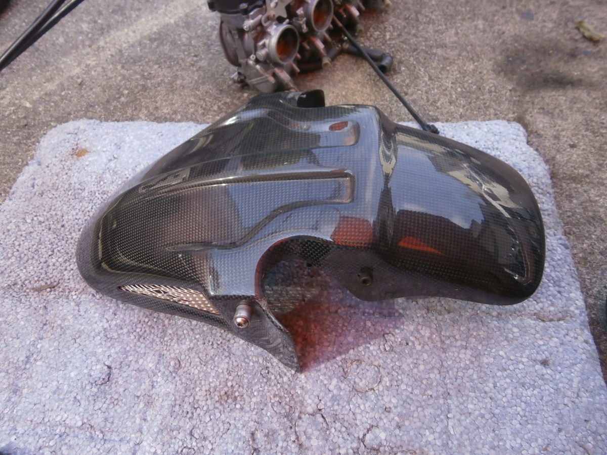 ZZR1100 D型 カーボンフロントフェンダー 【公式通販】