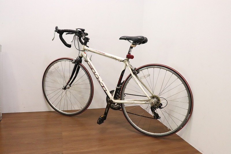 激安大特価，新作 M11956 FUJI 自転車 クロスバイク NEWEST 4.0 白(その他)｜売買されたオークション情報、yahooの商品情報をアーカイブ公開 - オークファン その他
