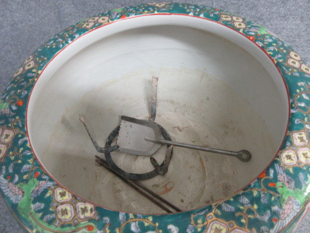 文】26243 伊万里からつ火鉢(十錦) ひばち昭和レトロ陶磁器骨董古物