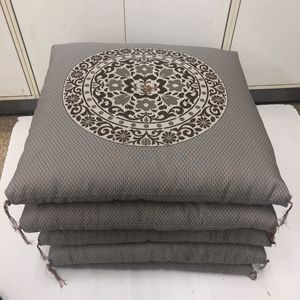 高級 座布団のYahoo!オークション(旧ヤフオク!)の相場・価格を見る