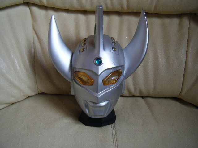 ウルトラマンタロウ 1⁄2 メディコム・トイ マスク Yahoo!オークション 