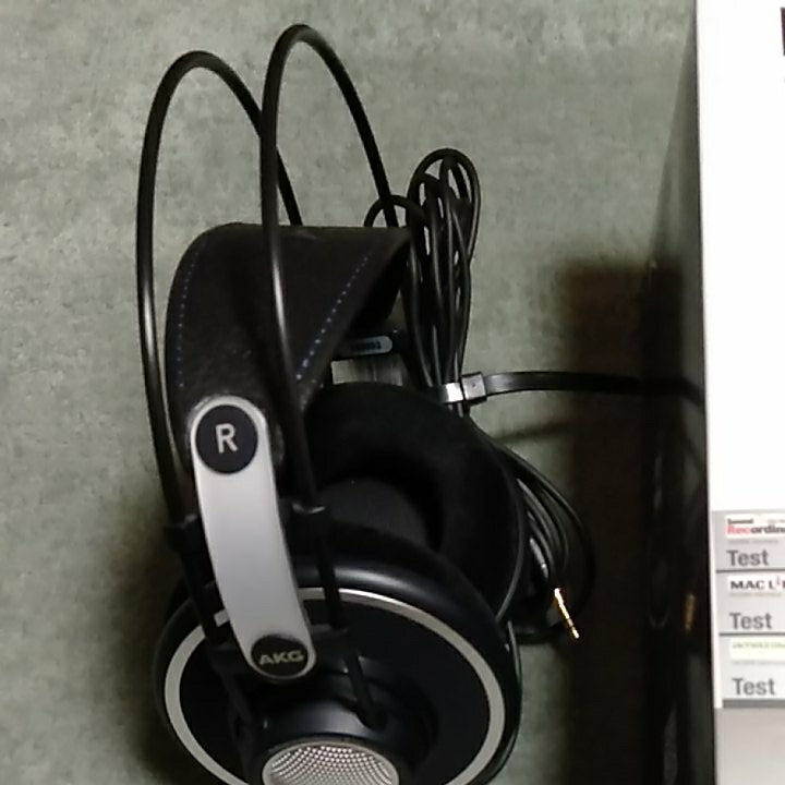 AKG K702 美品 使用数時間 化粧箱 AKG K702 ヘッドホン AKG
